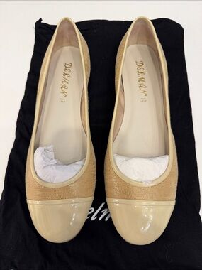 Delman Sand Wendy Lizard Flats